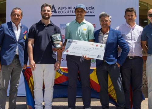 Enrico Di Nitto conquista Roquetas de Mar