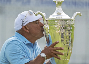 Ángel Cabrera sigue en ascenso y logra su segundo major consecutivo