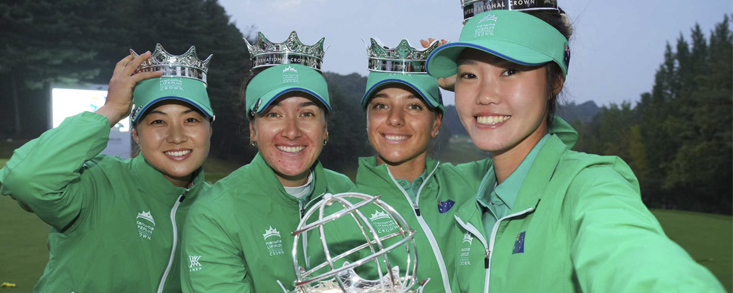 Australia derrota a EE.UU y gana