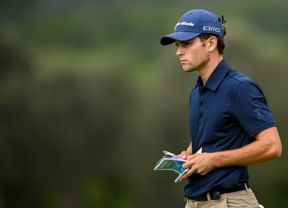 Ángel Ayora (-6) toma el mando compartido con Luiten y Cokerill en Bélgica