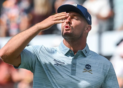 Un eagle de Rahm Iguala las cosas con DeChambeau con -19