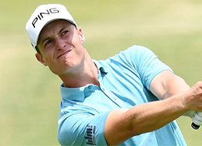 Calum Hill lidera con vuelta histórica de 61 golpes