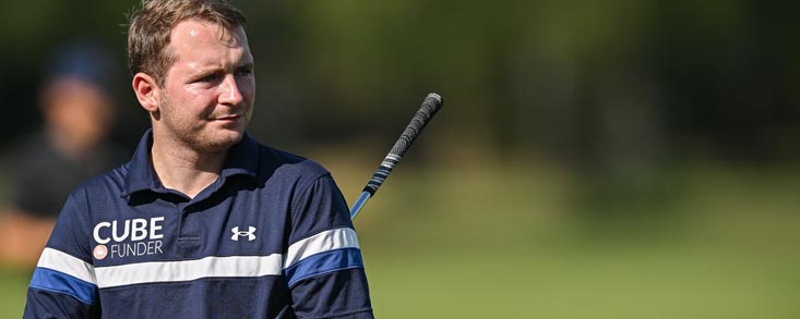 Callum Fyfe arranca con fuerza (-8) en Dinamarca