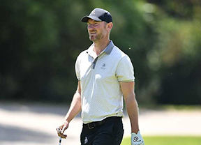 Golpe de autoridad de Wood y Brown en Golf Nazionale