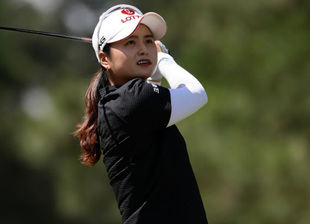 Carlota Ciganda y Julia López Ramírez pierden sitio