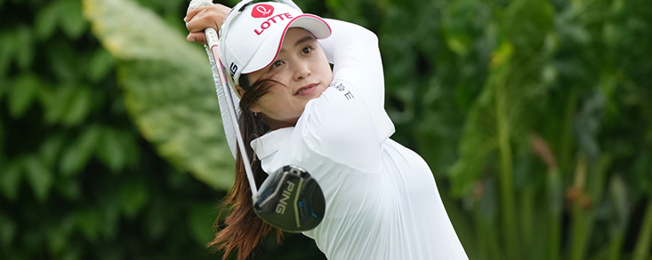 Hye-Jin Choi lidera con rotundidad y diecinueva bajo par
