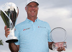 Cink consigue el doblete y Jiménez acaba décimo