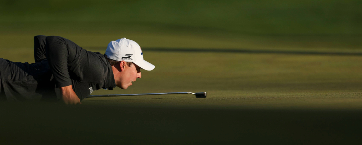 Aronimik, líder destacado de la primera jornada del PGA Championship