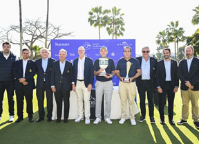 Simon Griffiths triunfa en Aloha en un torneo espectacular