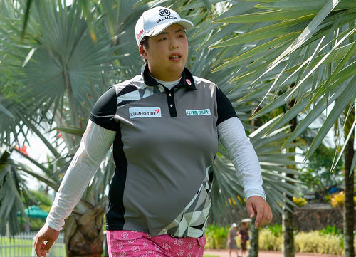 Shanshan Feng confirma su dominio y ya es líder en China con -7