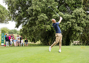 El Dream Team recuerda a Johan Cruyff en un torneo de golf