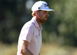 Coliderato en cabeza con Gerrard y Hoey con 34 puntos