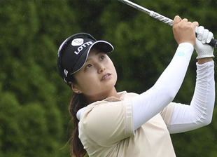 32 grados en Malasia con Hye-Jin Choi, líder con -8