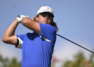 Higgo iguala el récord del campo y lidera en México