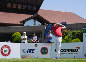 La niebla impide finalizar la jornada con Hortal líder (-9)