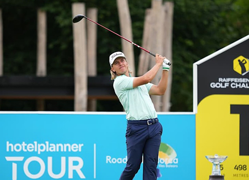 Anton Albers triunfa y Joel Moscatel destaca con solvencia