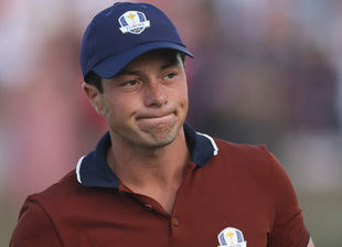 Hovland no jugó los Fourballs y le sustituyó Hatton