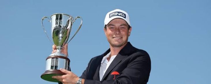 Viktor Hovland gana en el primer hoyo de desempate a Scottie Scheffler que falla un putt de metro y medio