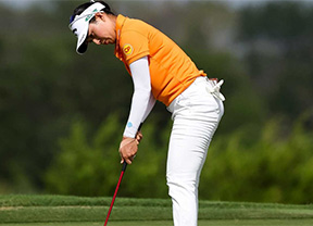 Thitikul (-4) abre brecha tras al primera jornada de torneo con Carlota a cinco golpes