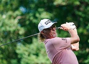 Buen comienzo de Miguel Ángel Jiménez en Hawai