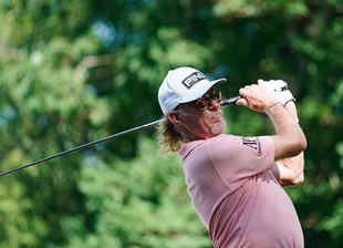 Buen comienzo de Miguel Ángel Jiménez en Hawai