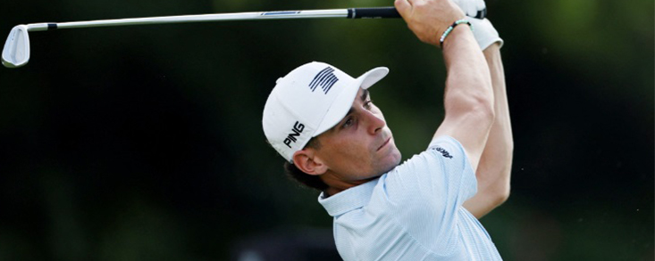 Niemann (-10), lÍder en Singapur, con Jon (-7) con opciones