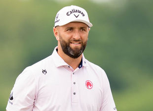 Rahm se desespera en el 18, pero luchará por el título