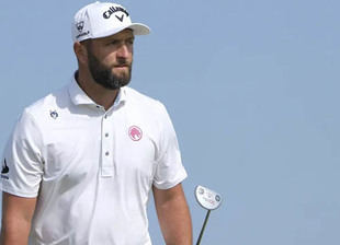 Rahm empieza bajo par (-1) y mantiene sus opciones