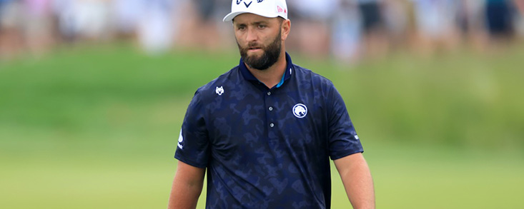 Jon Rahm (+4) se atasca en los greenes de Oakmont