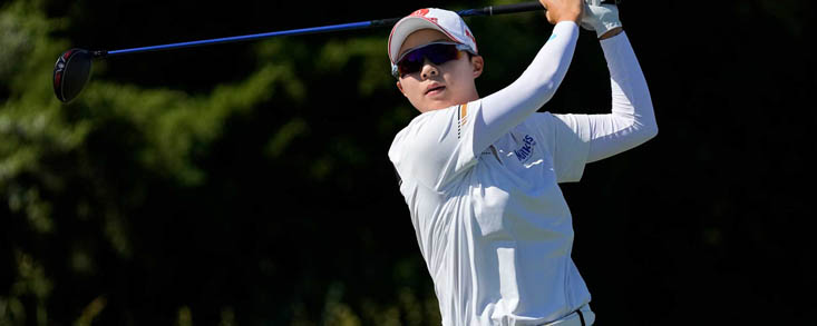Hyo Joo Kim se mantiene en cabeza con Azahara Muñoz quinta