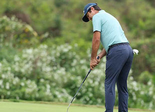 Jorge Campillo sigue en la lucha por la victoria