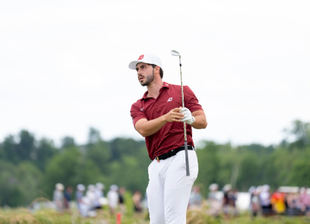 Josele Ballester destroza Trump National con -12