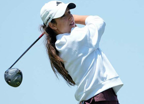 Las costasoleñas Julia López (-3) y Azahara Muñoz (+1), pasan el corte en tierras francesas