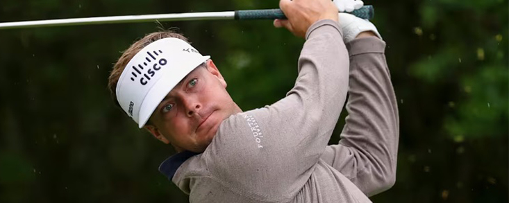 Keith Mitchell sigue infalible liderando en Filadelfia con -12 en una jornada marcada por la lluvia y el mal tiempo
