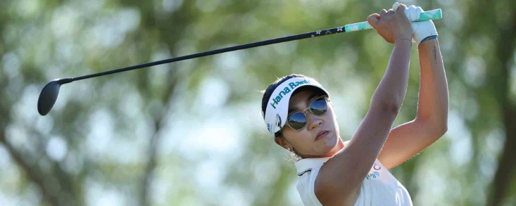 Ko vuela en Phoenix con una vuelta histórica