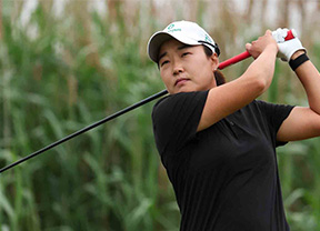 Dominio de Ilhee Lee con -12 con Azahara Muñoz cerca del Top 10 con -7