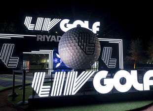 Riyadh abre el fuego con cuatro jornadas y de noche