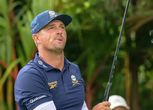 DeChambeau cada vez más cerca del doblete consecutivo