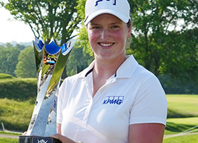 Lottie Woad conquista el Kroger Queen City Championship con autoridad