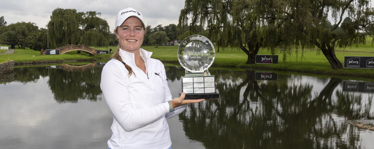 Mimi Rhodes hace historia y suma su segunda victoria consecutiva en el LET