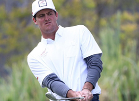 Mito Pereira se retira del golf con apenas 30 años