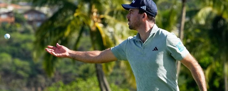 Nick Taylor y Kevin Roy lideran el Sony Open con -8