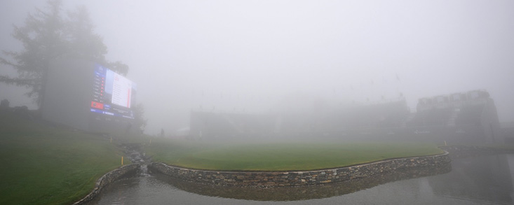 La niebla se hace protagonista casi absoluto de la primera jornada del torneo con Iván Cantero colíder con -5