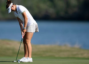 Andrea Revuelta sigue en la lucha por el triunfo