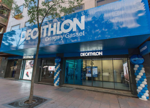 El golf en Decathlon crece aún más en Ortega y Gasset
