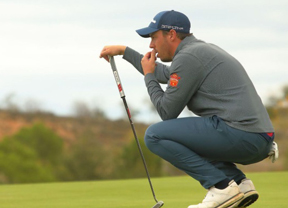 Gran primera vuelta de Victor Pastor (-9) en China