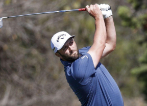 Jon Rahm con el objetivo remontar cuatro golpes para lograr el primer titulo del año en Mexico