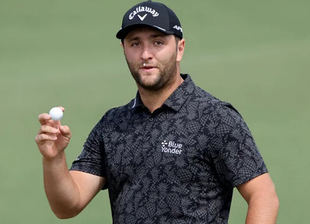 Scheffler se mantiene líder, Rahm cae a la tercera plaza y Woods sube 228 puestos