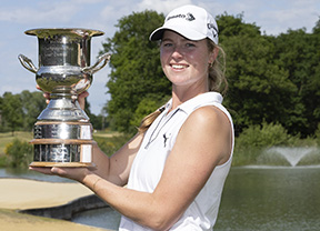 Tercera victoria de la temporada de la inglesa Mimi Rhodes