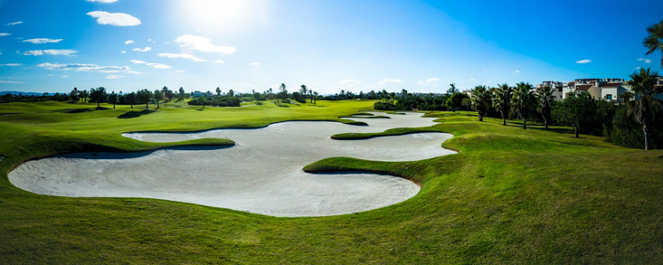 Más de 300 días de sol año y veintiún grados junto al mar